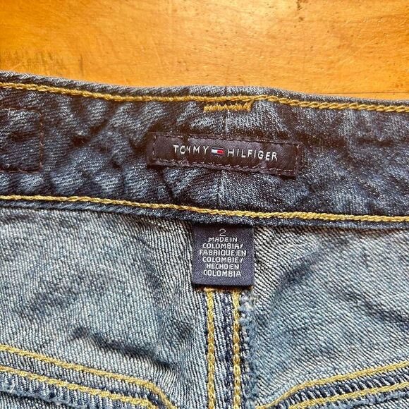 Tommy Hilfiger y2k Blue Jean Shorts - Picture 3 of 4